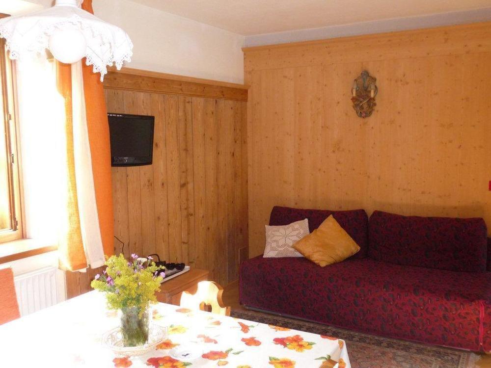 Casa Del Cirmolo - Apartments For Rent 卡瓦莱塞 外观 照片